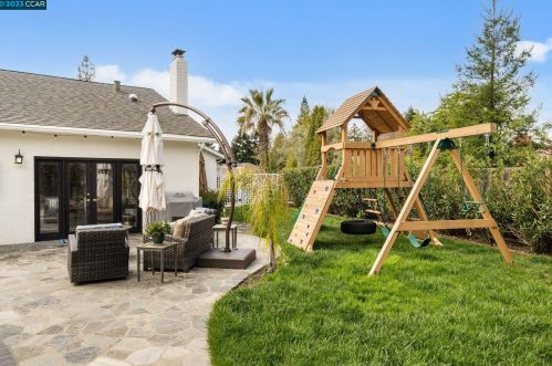 334 Conway Dr, Danville CA  94526-5512 exterior