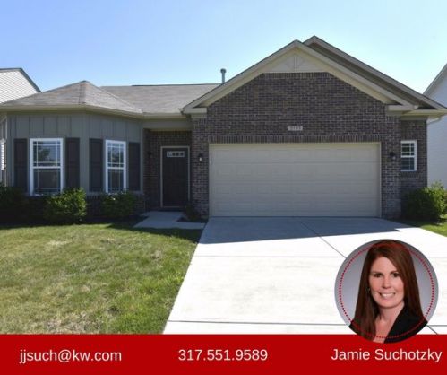 2183 Cedarmill Dr, Hopewell, IN 46131-1496