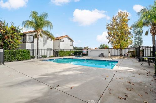 16377 Lakeshore Dr, Lake Elsinore CA  92530-5096 exterior