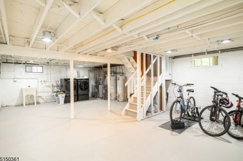 26 Pne St, Bloomfield NJ  07003-4931 exterior