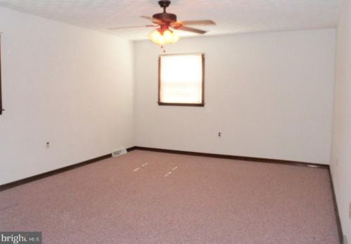 210 Union Hall Rd, Carlisle PA  17013-8387 exterior