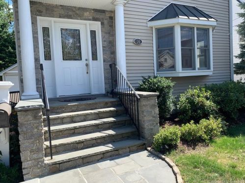 34 Forest Lawn Ave, Stamford, CT 06905-4305