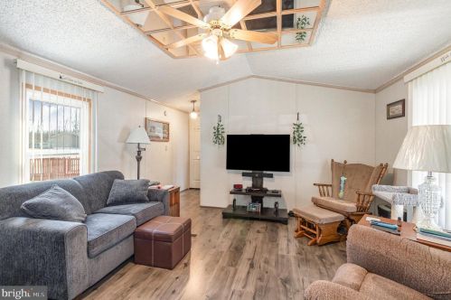 86 Vasilios Dr, Carlisle PA  17015-9012 exterior