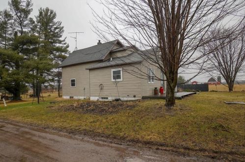 32765 County Hwy, Holcombe, WI 54745-4539