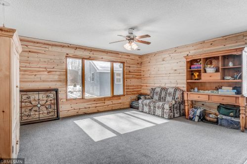 765 Horse Lake Ln, Ubet, WI 54009-4508