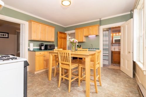 29 Gln Rd, Swampscott MA 01907-2355 exterior