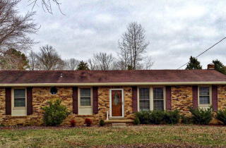166 Brooks St, Paris, TN 38242-5418