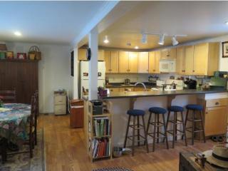 15 Plain St, Barre, VT 05641-2918