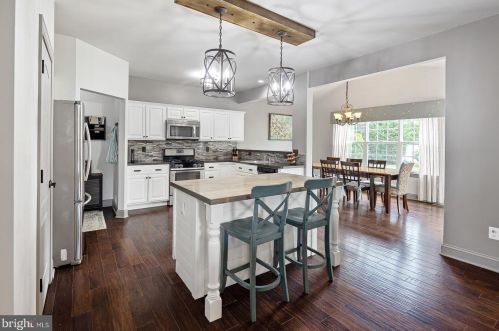 108 Chestnut St, Swedesboro NJ  08085-1201 exterior