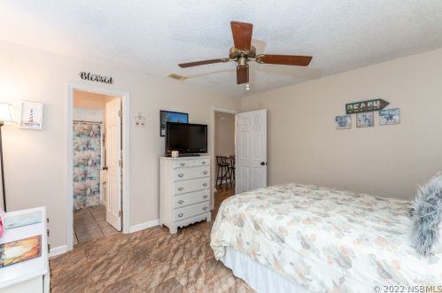 2033 Brewster Dr, Deltona FL  32738-9597 exterior