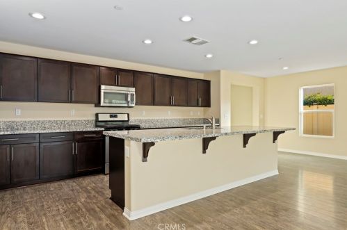 4167 Ladrillo St, Lake Elsinore CA  92530-2016 exterior