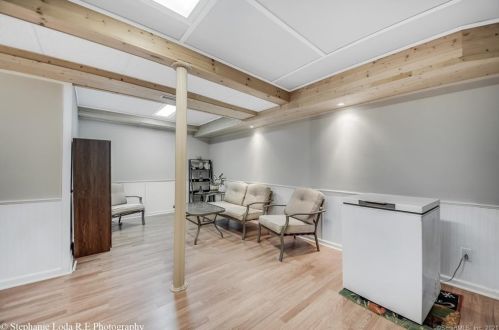 12 Reskin Dr, Wallingford CT  06492-4834 exterior