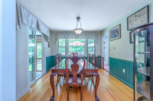 410 Old Post Rd, Marlborough NY  12542-6232 exterior