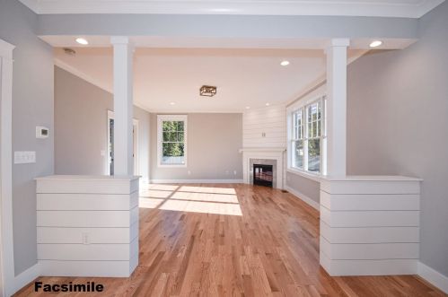 46 Lovell Rd, Stratham NH  03885-2218 exterior