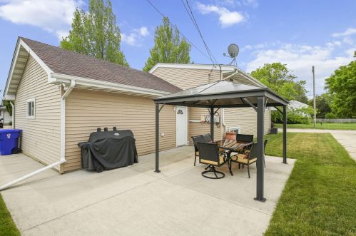 5322 62nd St, Kenosha, WI 53142-3083