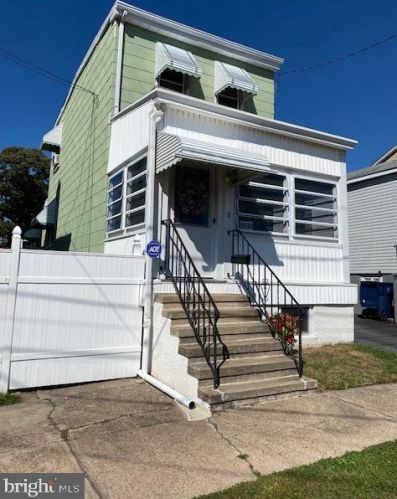 1331 Indiana Ave, Trenton, NJ 08648-4633