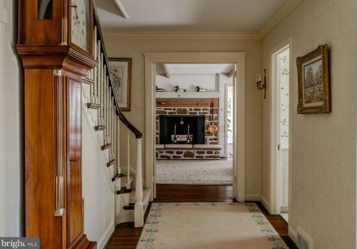 274 Hothorpe Ln, Ithan, PA 19085-1116