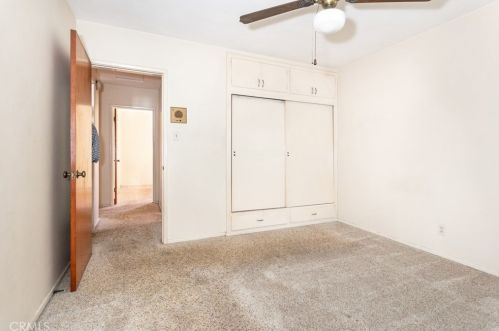 9718 Rosecrans Ave, Bellflower CA 90706-2464 exterior