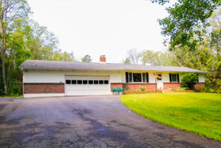 138 Gumbletown Rd, Paupack, PA 18451-7736