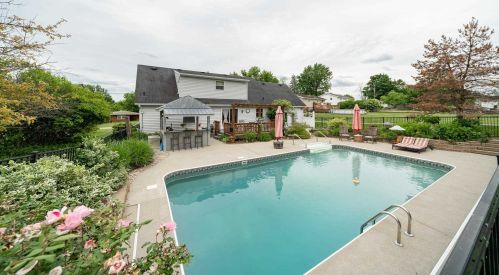 3949 Thomas Dr, Covington KY  41018-2916 exterior