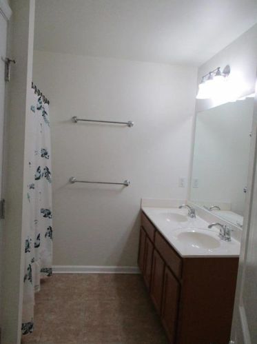 1511 Artisan Ct, Breinigsville PA  18031-1583 exterior