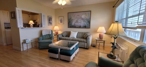 187 Easthampton H, West Palm Beach, FL 33417-1932