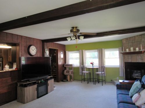 2527 10th St, Hobart IN  46342-5319 exterior