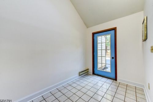 903 Alysia Ct, Dover NJ 07803-3056 exterior