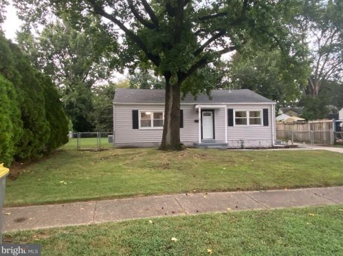29 Gene Ave, New Castle, DE 19720-3437
