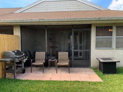 3343 Hibiscus Dr, Palm Harbor FL  34684-3428 exterior