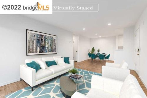 1042 Yarwood Ct, San Jose CA  95128-4727 exterior