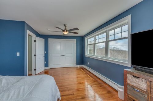 875 Valley Rd, Washington NH  03280-3122 exterior