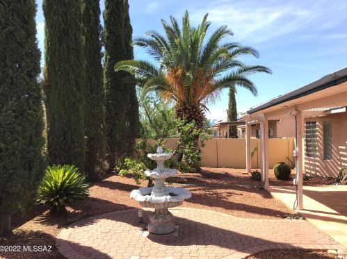 8756 Eagle Creek Dr, Tucson AZ  85730-5709 exterior