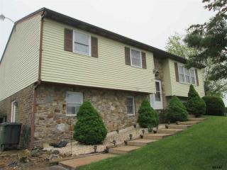 255 Manchester St, Strinestown, PA 17345-9601