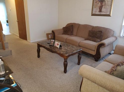 204 Sunbury St, Providence, RI 02908-1339