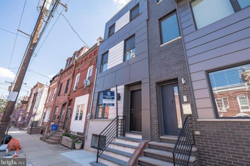 1229 29th St, Philadelphia, PA 19121-4537