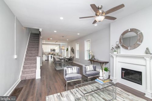 216 Chestnut St, Norristown, PA 19401-4037