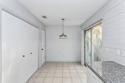 1018 Rockport Dr, Fort Walton Beach FL  32547-3847 exterior