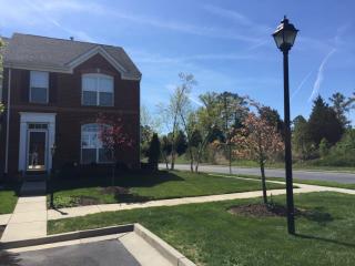 4100 Pale Moon Ct, Glen Allen VA  23059-2613 exterior