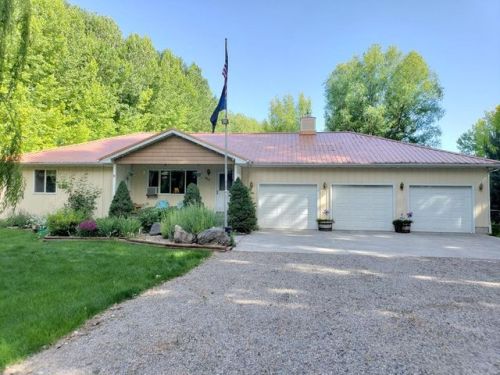 693 800, Firth ID  83236-1113 exterior