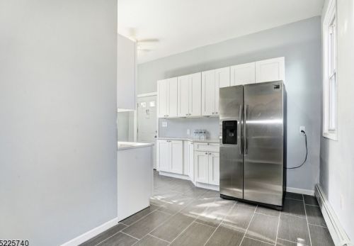 287 Sanford St, East Orange NJ  07018-1018 exterior