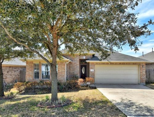 120 Lavender Ln, Creedmoor, TX 78610-3624