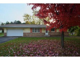 4234 Lodgepole Dr, Saint Paul, MN 55122-1820