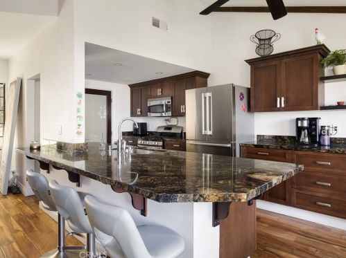 1613 Havemeyer Ln, Redondo Beach CA  90278-4714 exterior