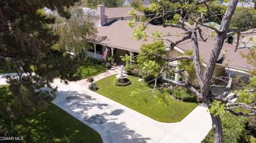 4717 Ledge Ave, North Hollywood, CA 91602-1537