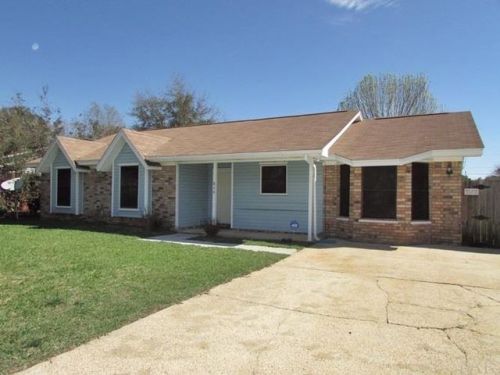 816 Lavon Dr, Pensacola, FL 32506-5689