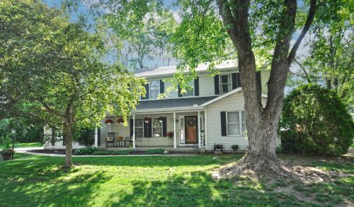 50622 Mallow Ct, Granger, IN 46530-8909