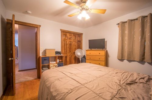 246 Green Valley Pl, West Bend WI  53095-4924 exterior