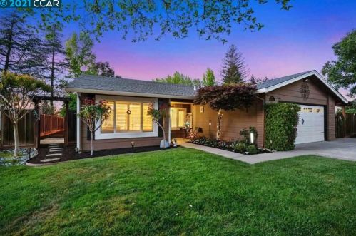 509 Navajo Pl, Danville, CA 94526-5135