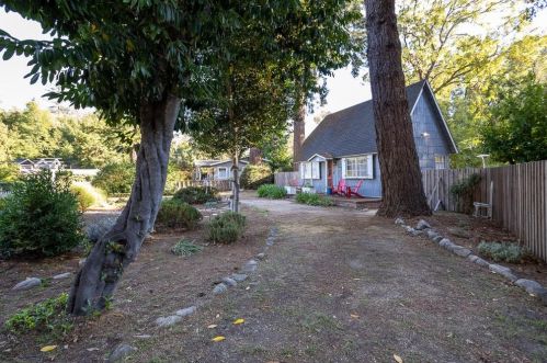 212 Riverside Ave, Ben Lomond CA  95005-9588 exterior
